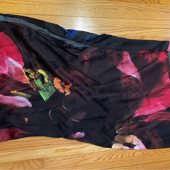 💕HOST PICK💕 Ted Baker Impressionist Bloom Cape Scarf - Picture 5 of 16